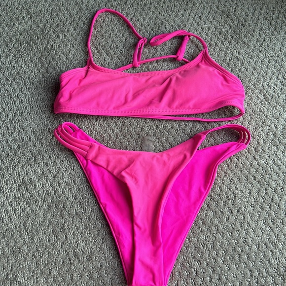 bikini bundle!! - Picture 9 of 17